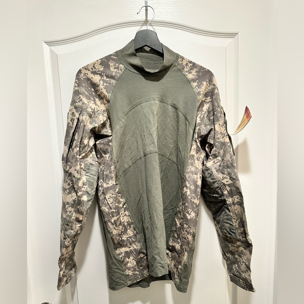 Massif Mountain Gear Company U.S. Army Combat Tactical Shirt, Size Large